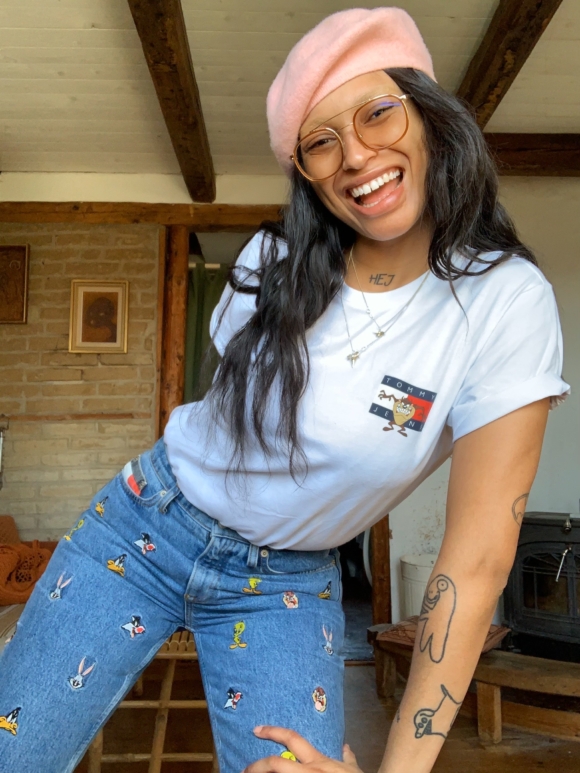 Joy M'Batha x Tommy Hilfiger x Looney Tunes