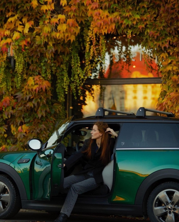 Emma Elwin x Mini Cooper